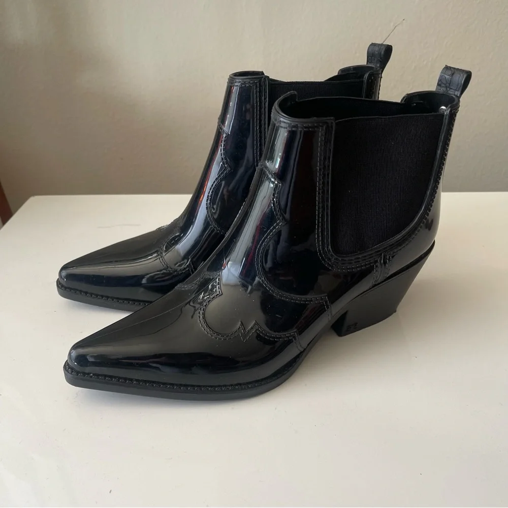 SAM EDELMANBlack Patent Rain Booties Ankle Boots Women’s Size 7 EU 37 Waterproof